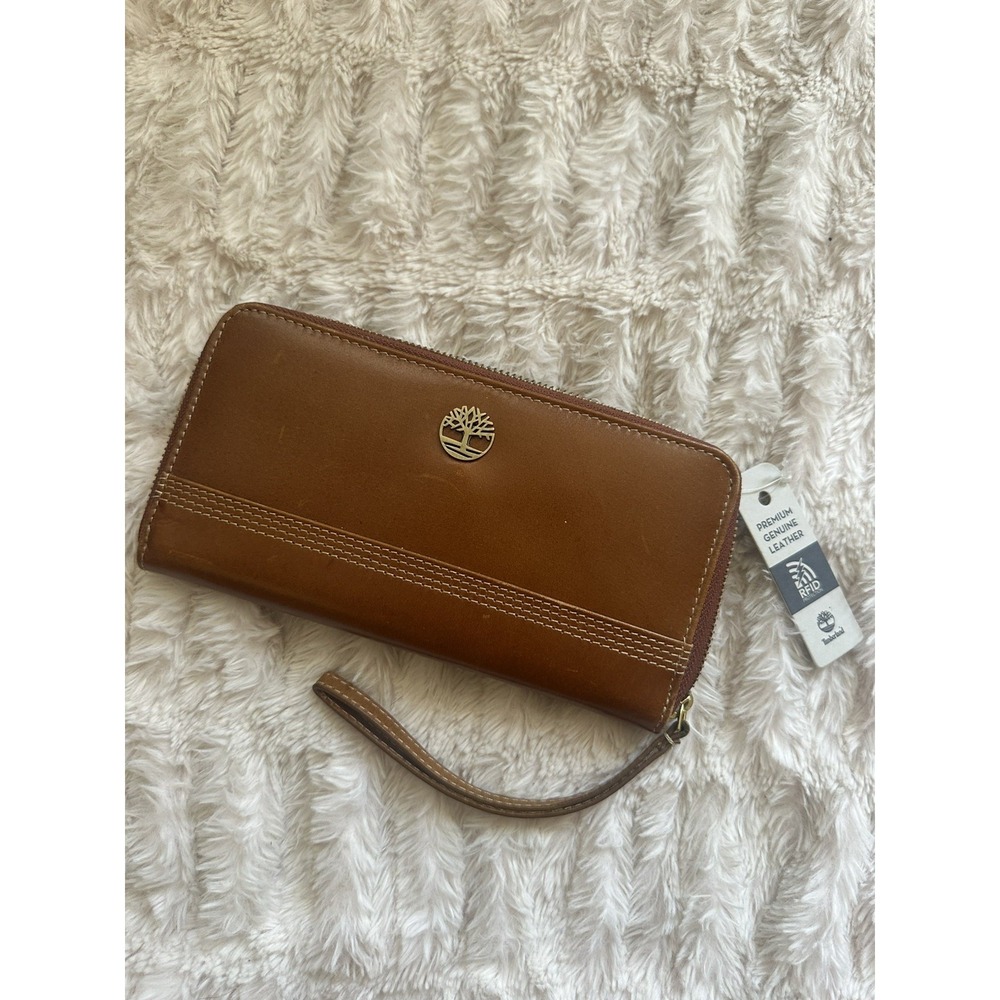 NEW NWT Timberland Brown Leather Wallet RFID Zip Around Clutch Wristlet 8x4in